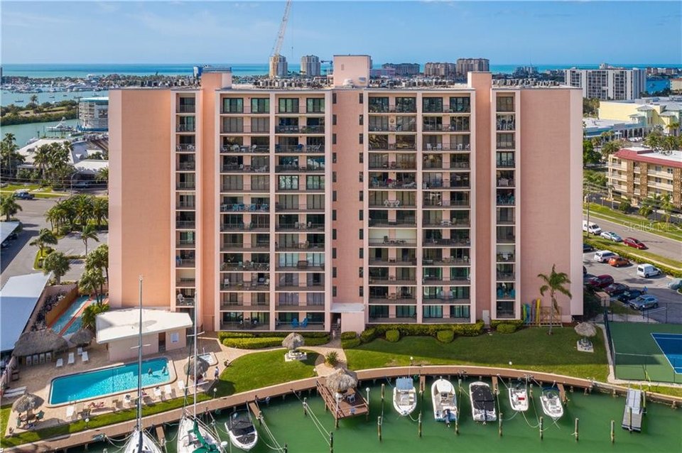 Sunshine State Dreams: Your Guide to Condos for Sale in Florida
